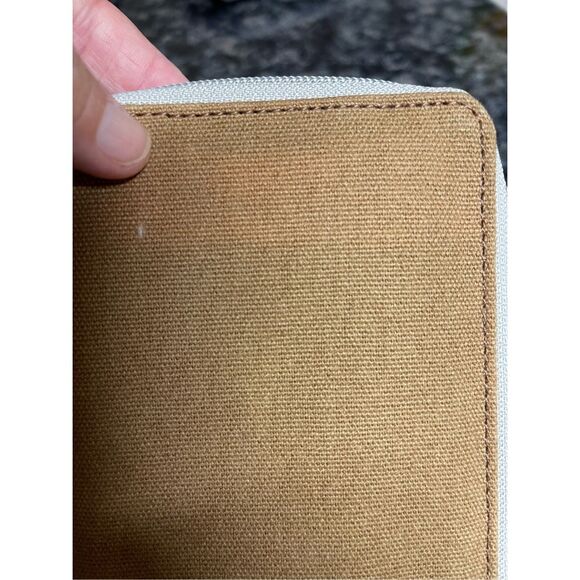 Kavu Womens Go Time Bi-Fold Crossbody Wallet With Climbing Rope Strap - Picture 3 of 5